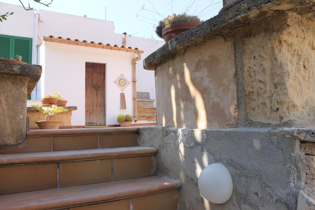 Hostal Catalina Vera Puerto de Andrach Esterno foto